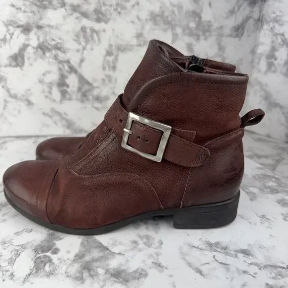 Miz Mooz Womens Siggy Bucket Ankle Boots Size 38/8 Merlot Brown Leather Side Zip